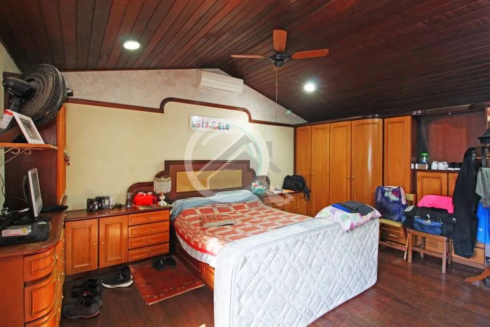 Imagem Você procura uma casa com estilo, próprio para o conforto e bem estar da sua família? Essa bela r...