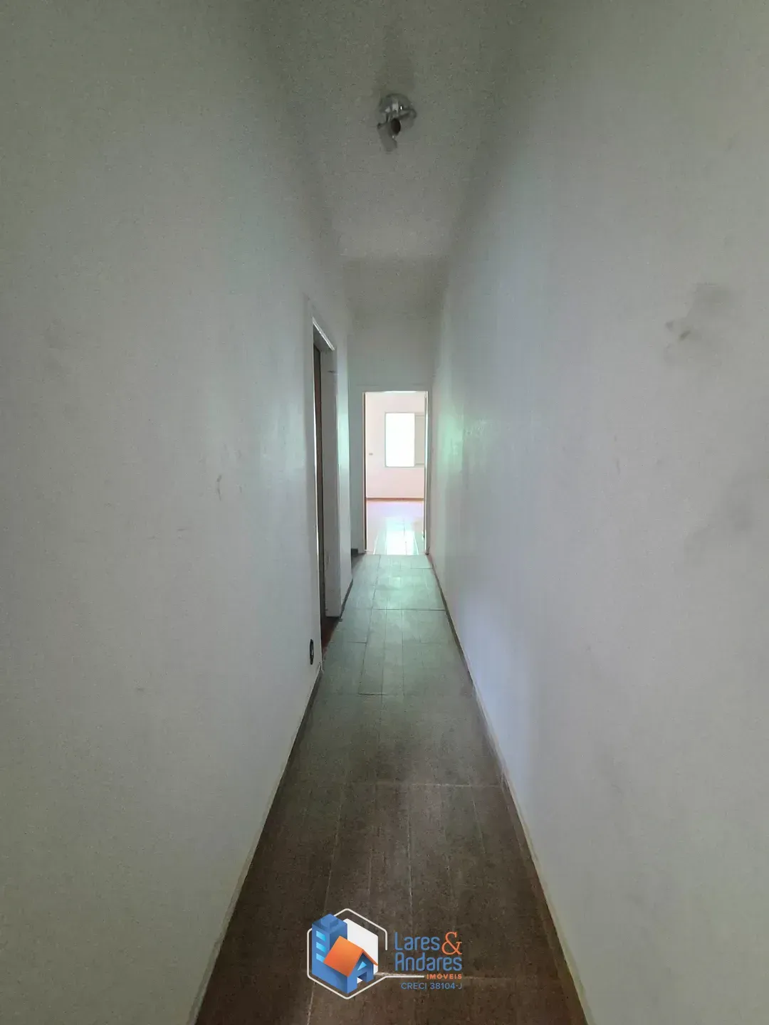 Imagem Casa para venda em Planalto Paulista com 3 quartos, sendo 1 suíte, 180m²