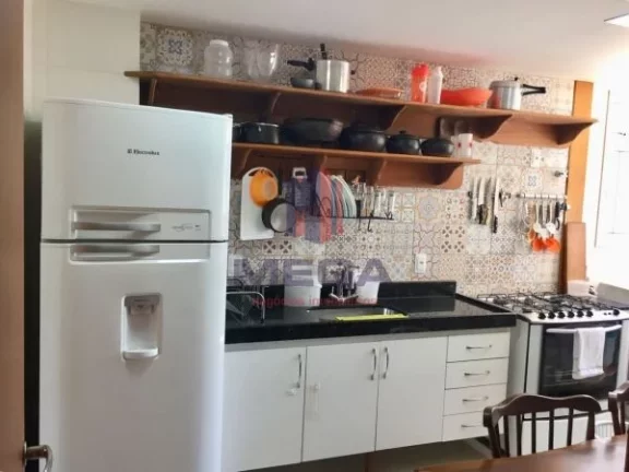 Imagem EXCELENTE 2 QUARTOS NO PONTO MAIS BADALADO DE VILA VELHA