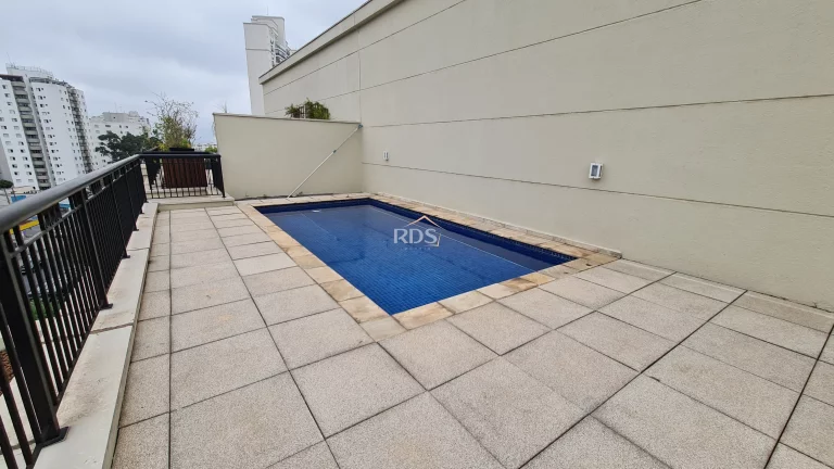 Imagem Vende apartamento cobertura no contrapiso de 510m², com 4 suítes, 5 vagas, depósito e piscina privativa