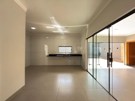 Imagem Casa Térrea Moderna Alto Padrão | Rita Vieira – Terreno inteiro
