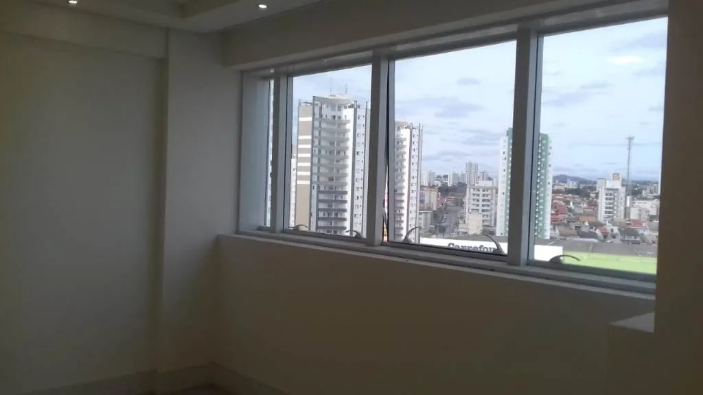 Imagem Comercial à venda 40M², Parque Senhor do Bonfim, Taubaté - SP | Square Offices &amp; Mall