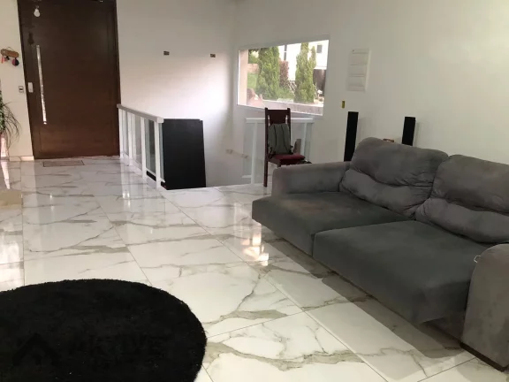 Imagem Casa de Condomínio em Suru - Santana de Parnaíba