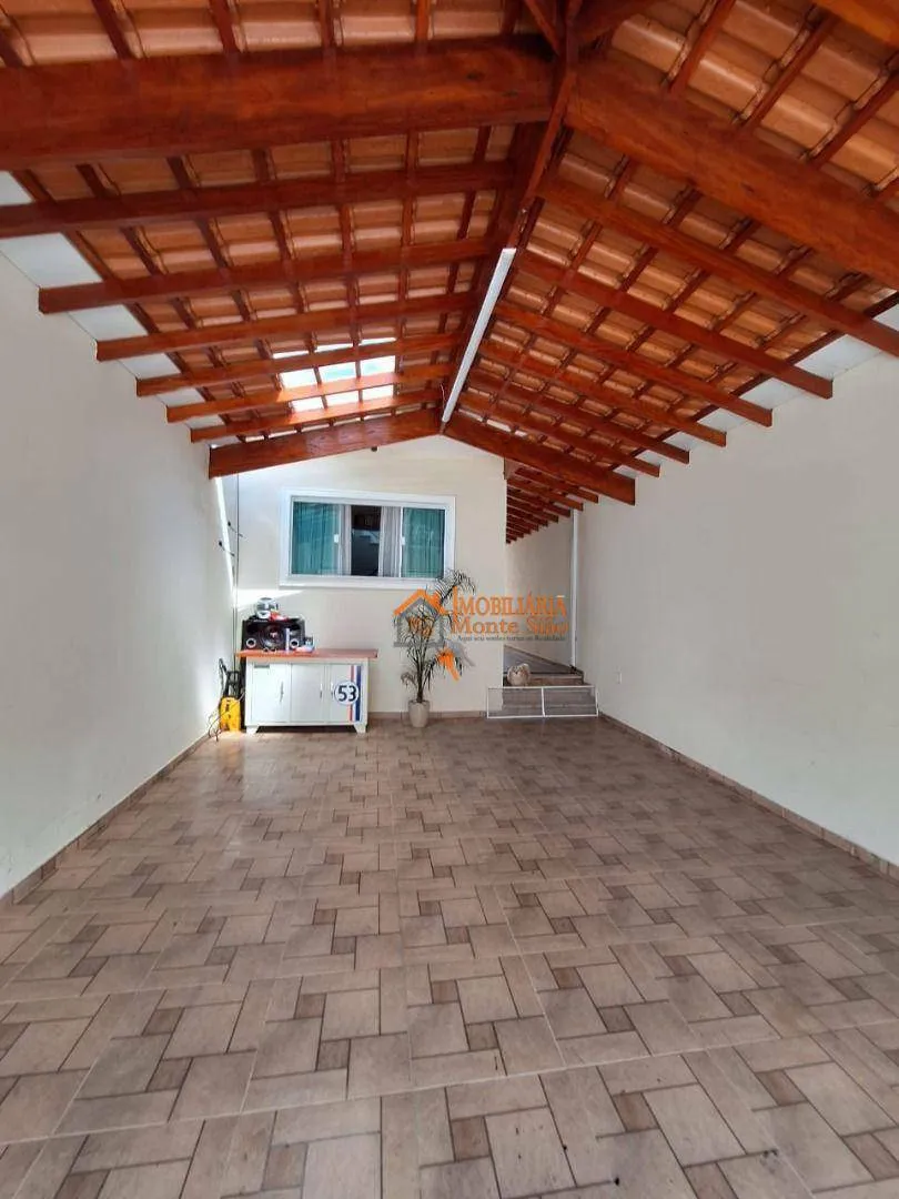 Imagem Sobrado com 3 dormitórios à venda por R$ 900.000,00 - Center Ville - Arujá/SP
