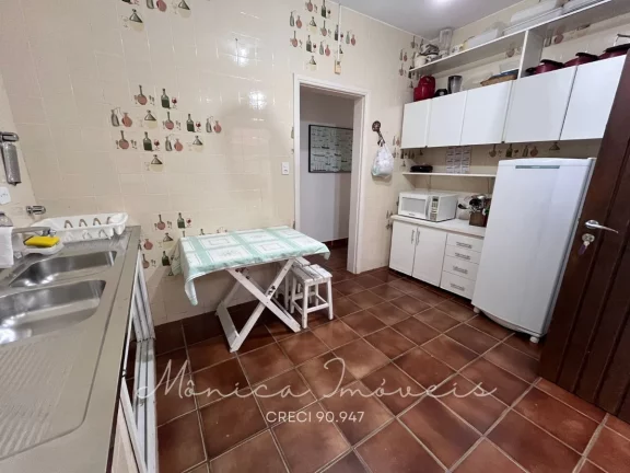 Imagem Casa com 7 dormitórios (sendo 5 suits) - ideal para renda