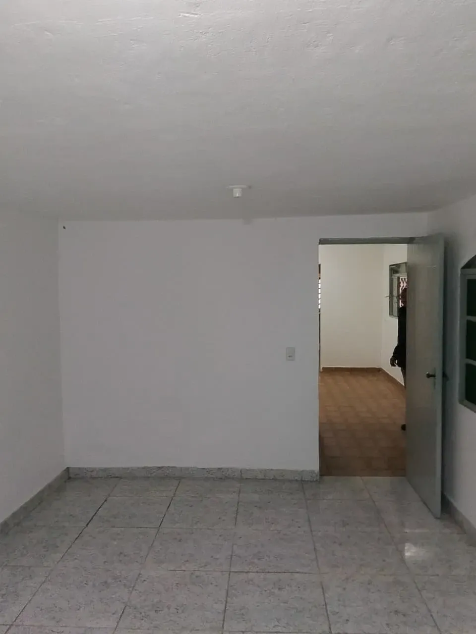 Imagem Casa com 2 Quartos para Alugar, 70 m² em Parque Marabá - Taboão da Serra