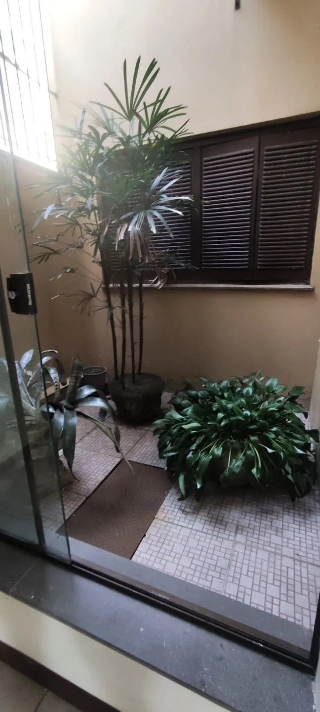 Imagem Triplex à venda em Porto Alegre, Jardim Itu-Sabará, com 5 quartos, 338.77m2
