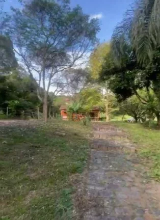 Imagem Chácara com 2 dormitórios à venda, 5000 m² por R$ 580.000,00 - Salto Do Meio - Extrema/MG