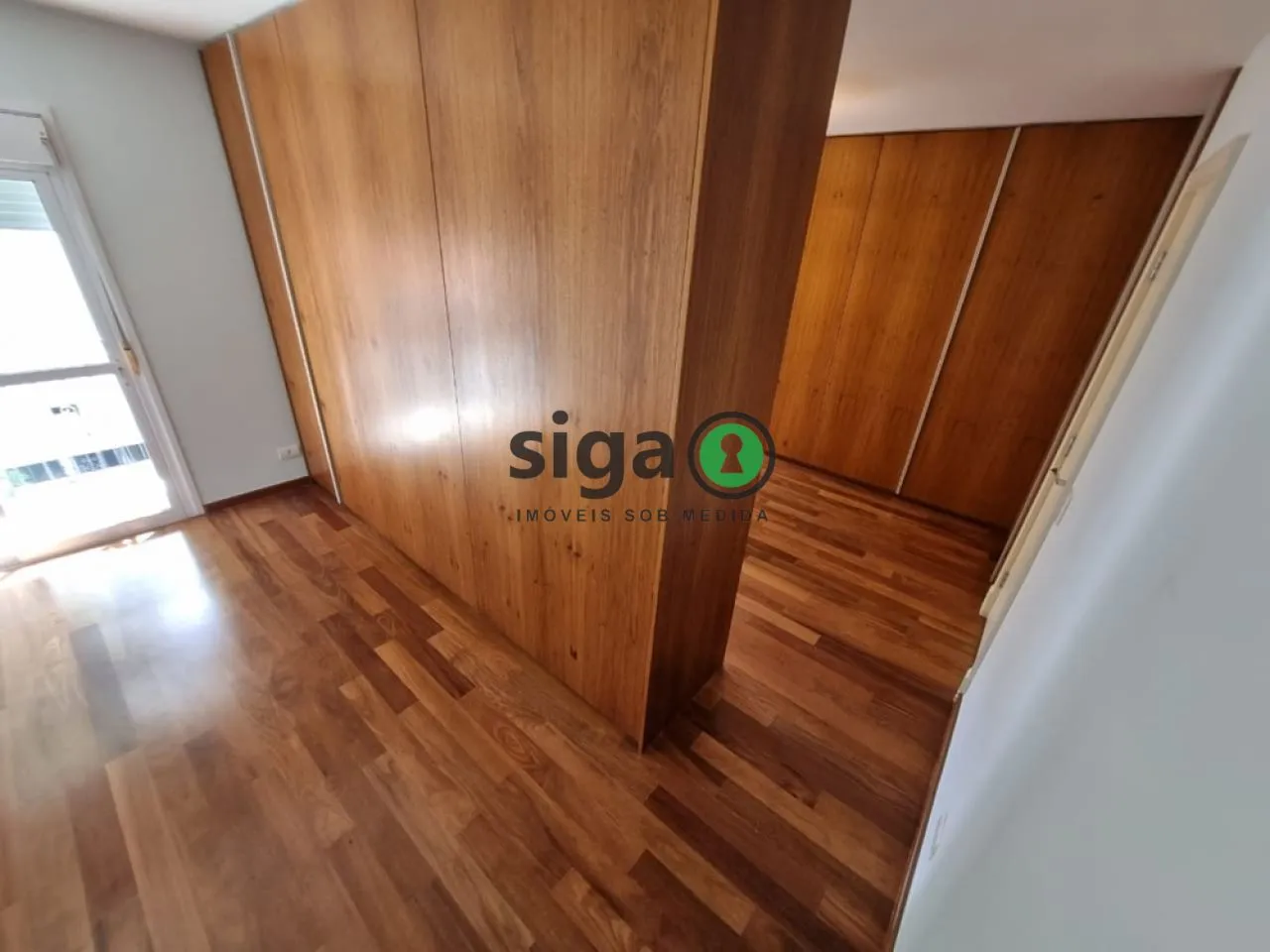 Imagem Casa em condomínio fechado a venda no Brooklin com 4 quartos