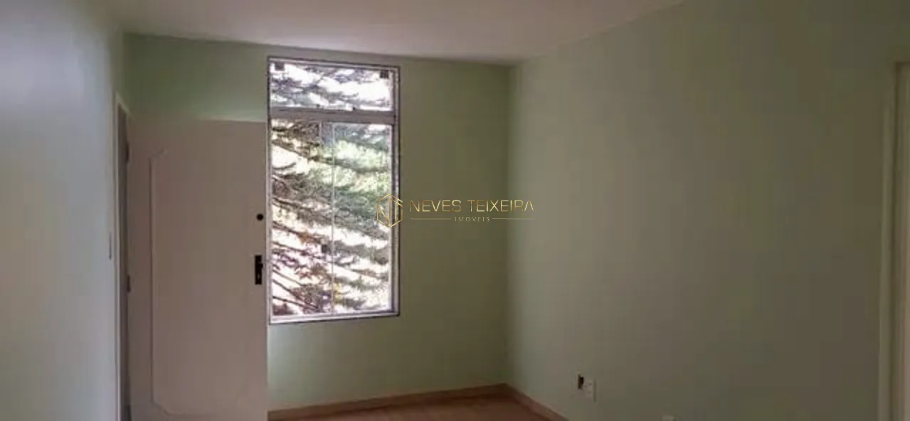Foto do imóvel Excelente apartamento nascente, bem localizado na SQS 413 da Asa Sul vazado. em SQS 413