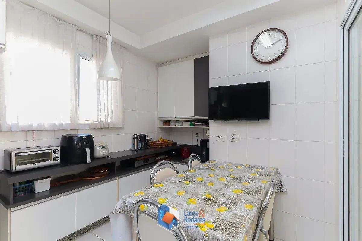Imagem Apartamento para venda em Vila Romana com 4 quartos, sendo 4 suítes, 223m²