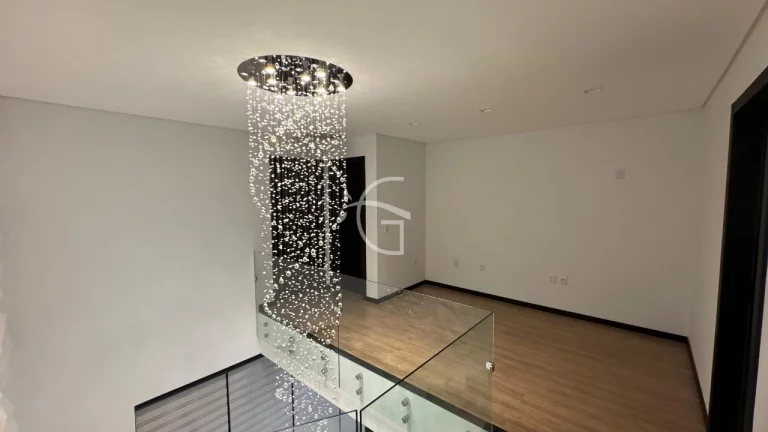 Imagem CASA RESIDENCIAL em JOINVILLE - SC, SANTO ANTÔNIO