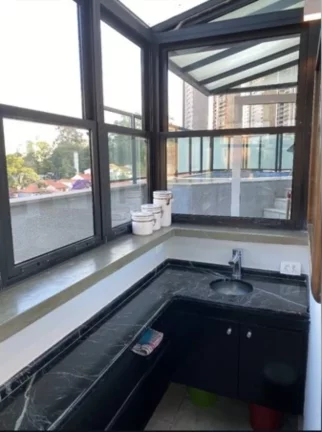 Imagem Vende-se linda Cobertura de 179m², toda reformada e com uma vista deslumbrante de São Paulo!!