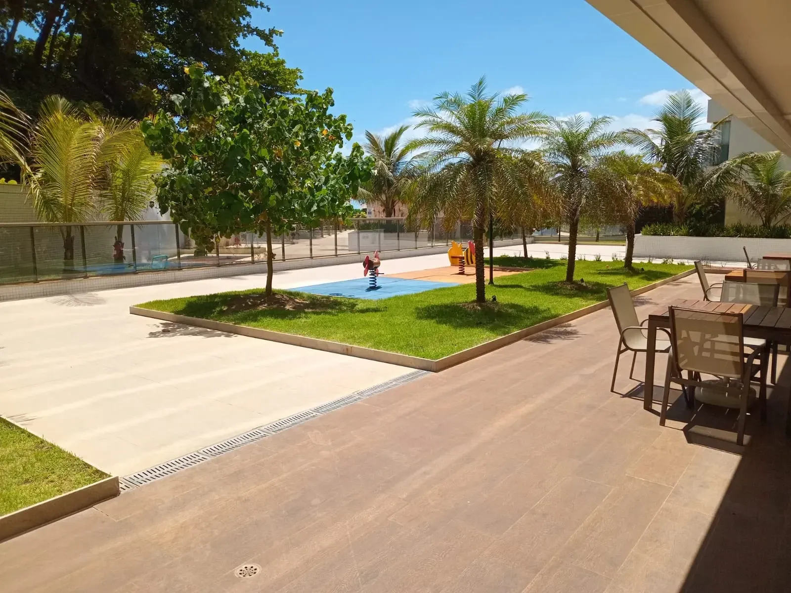 Foto do imóvel: Apartamento com 2 Quartos à Venda, 67 m² em Avenida Oceânica, nº 2516. Ondina, Salvador - BA