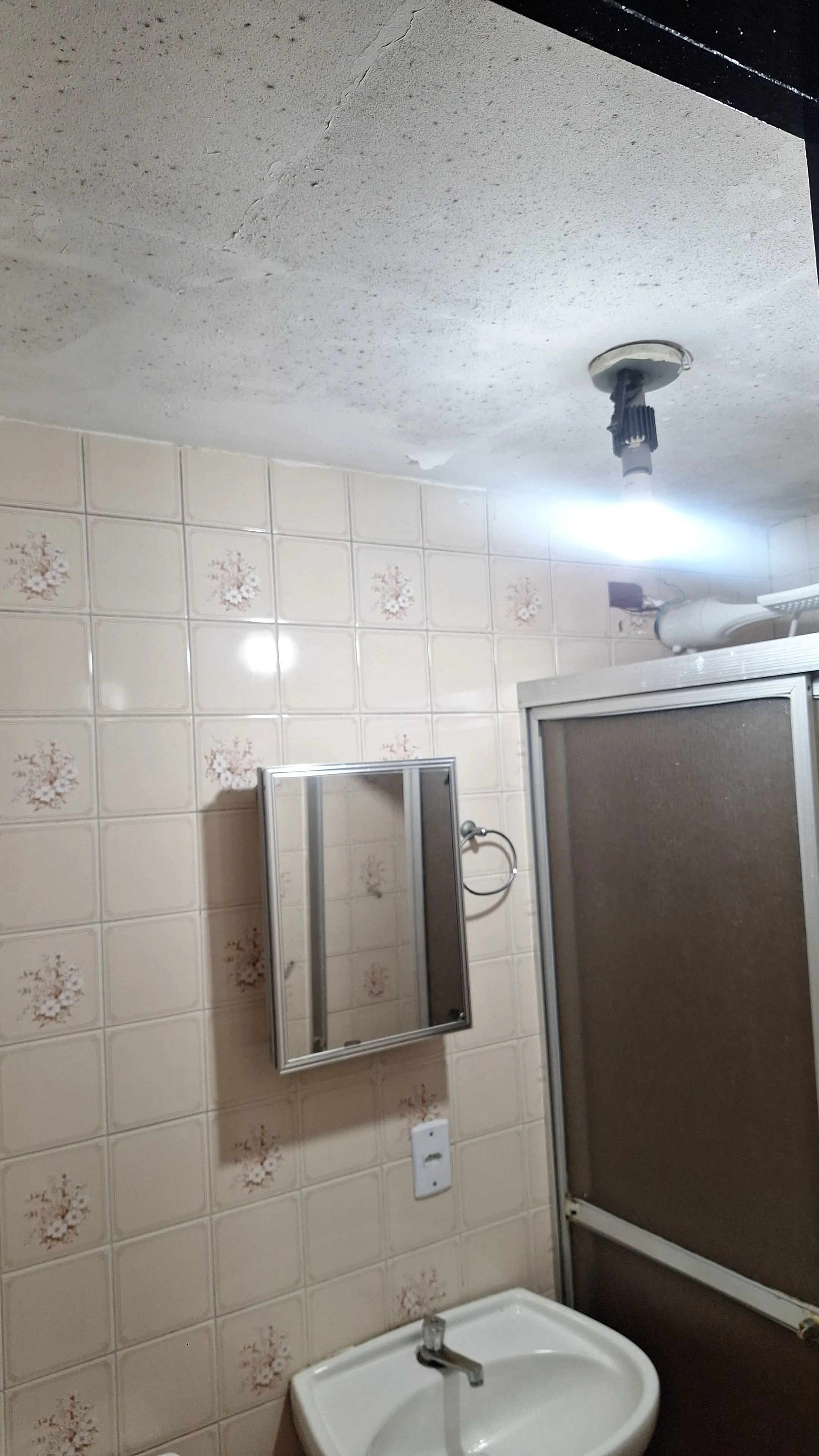 Imagem TROCA-PERMUTA APTO DE 02 DORMIRÓRIOS NO RESIDENCIAL INGAÍ!