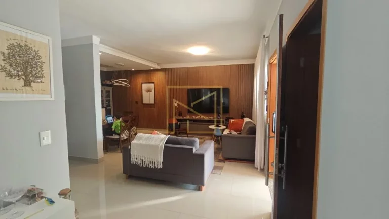 Imagem Casas / Condomínio na cidade de SUMARÉ