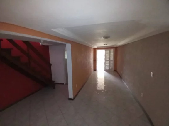 Imagem Lindo sobrado com 142m², Desocupado, no Jarí - Viamão