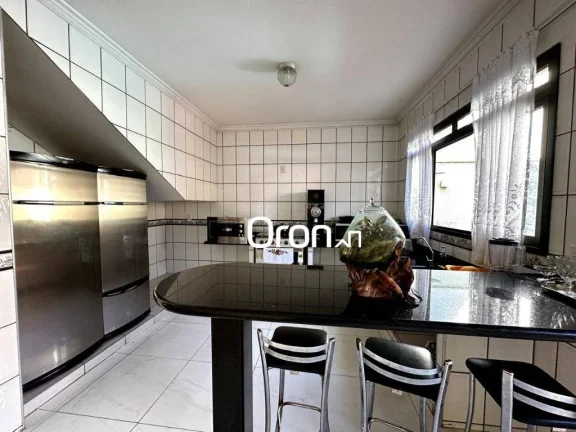 Imagem Sobrado à venda, 328 m² por R$ 1.190.000,00 - Jardim América - Goiânia/GO