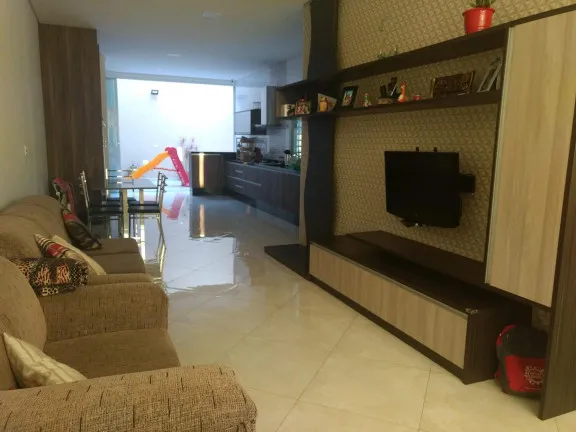 Imagem Sobrado com 3 Quartos à Venda, 240 m² em Vila Ema - São Paulo