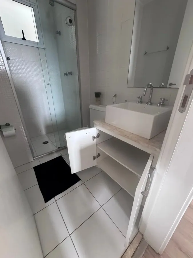Imagem Apartamento para Venda em São Paulo, Barra Funda, 2 dormitórios, 1 suíte, 2 banheiros, 1 vaga