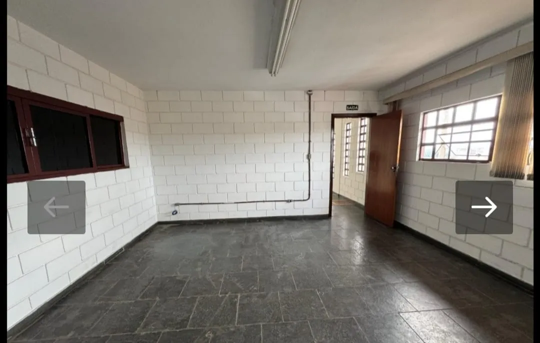 Imagem Salão Comercial para Alugar na Zona Norte - 800m² com Mezanino, Refeitório, Cozinha e 4 Banheiros