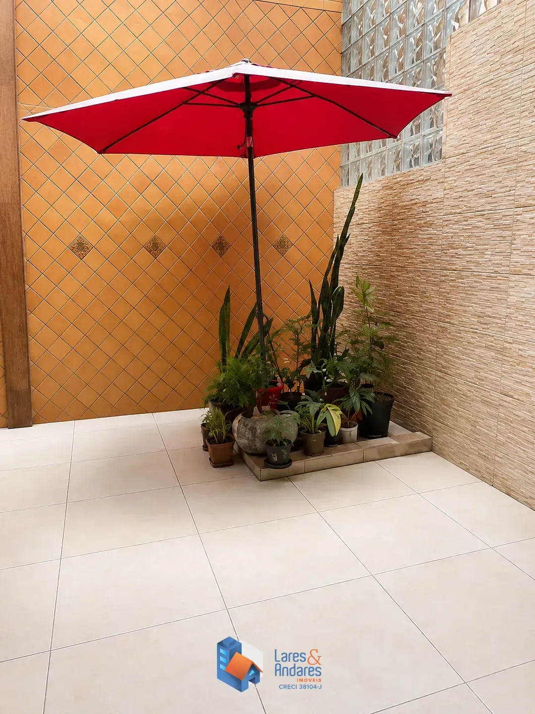 Imagem Casa no condomínio Loteamento City Jaragua para venda com 3 quartos, 90m²