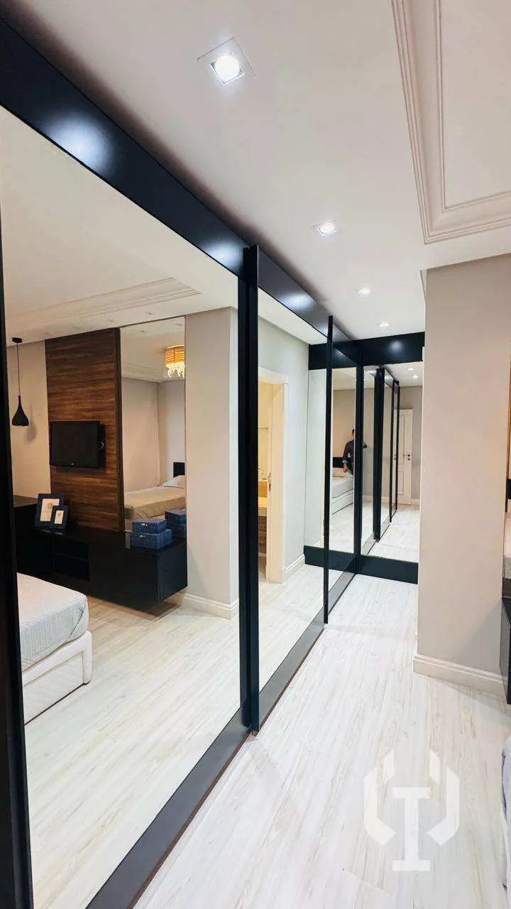 Imagem Apartamento à venda, no Atlantic Paradise em Itapema, Meia Praia, com 4 quartos, 281,00m2