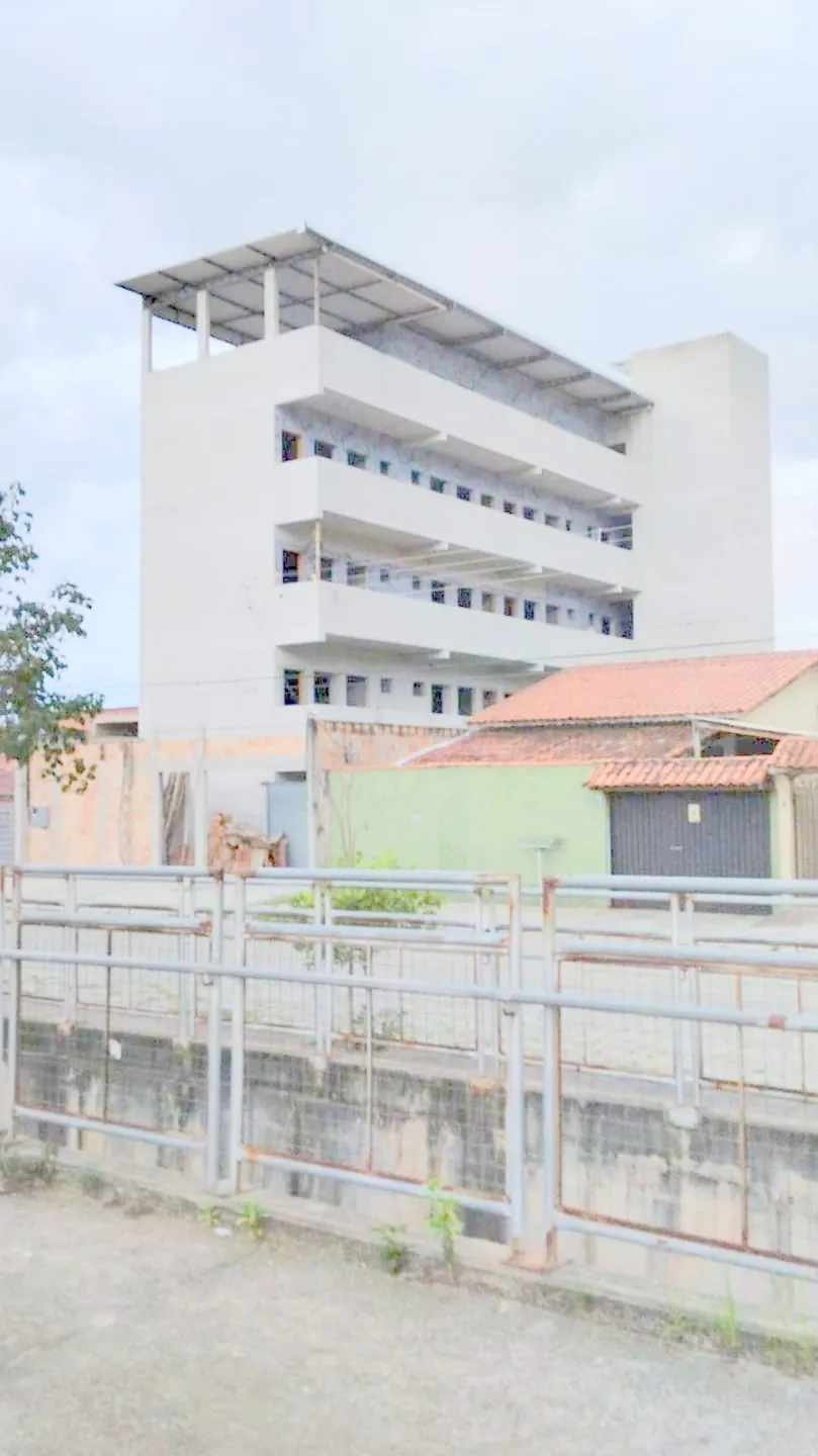 Imagem Prédio Residencial à Venda - 5 andares e 15 kitnets