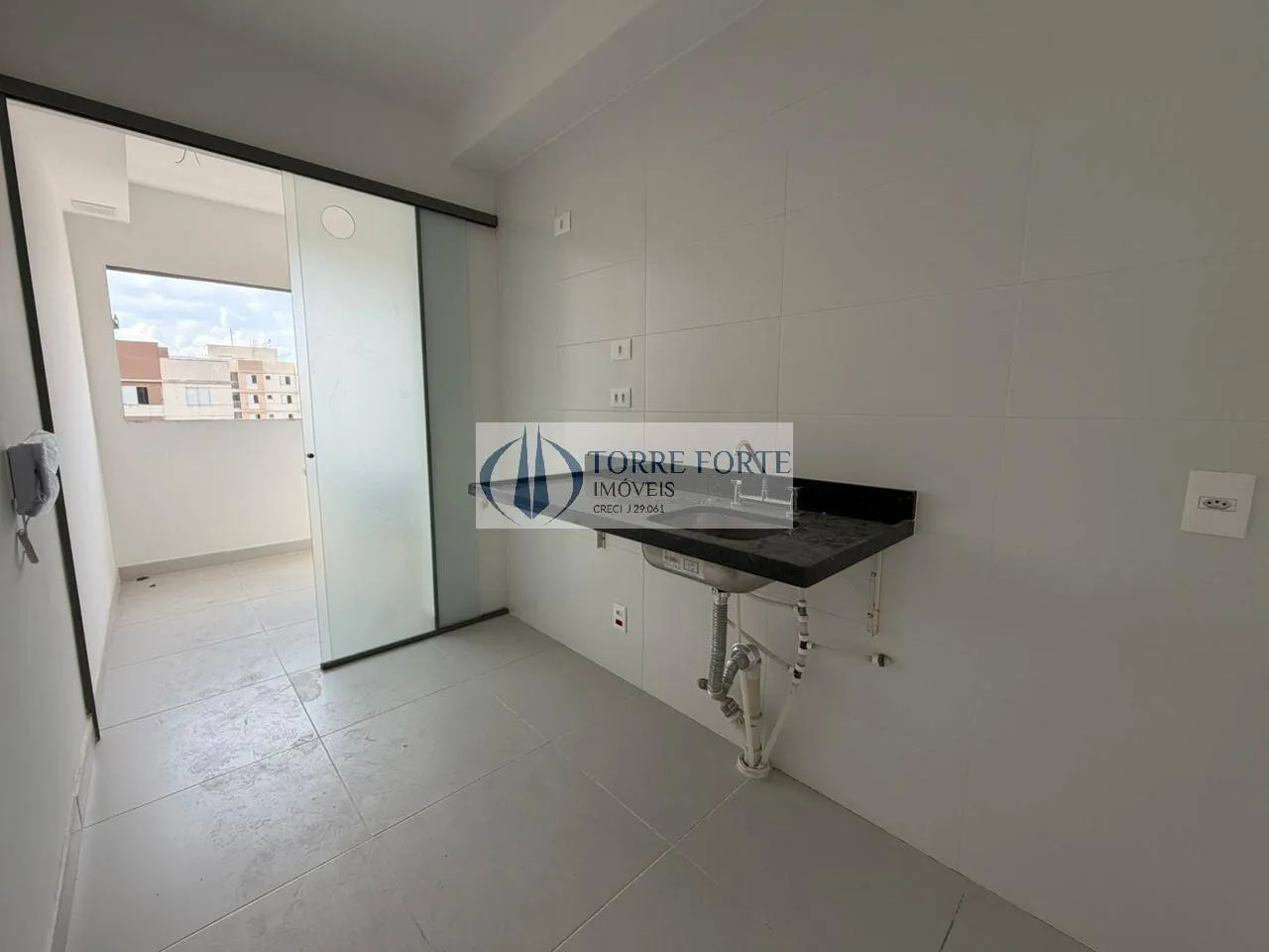 Imagem Lindo Apartamento com 2 dormitórios e Varanda Gourmet na Vila Ema 