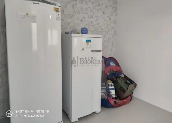 Imagem Sobrado triplex no Centro de Balneário Camboriú.