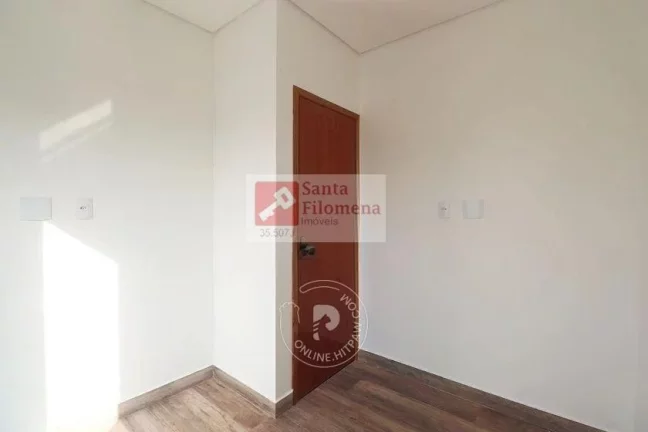 Imagem Sobrado para Venda em Santo André, Jardim das Maravilhas, 2 dormitórios, 2 banheiros, 2 vagas