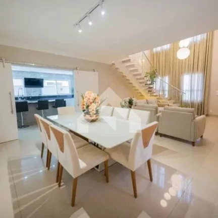 Foto do imóvel Casa de Condomínio em Pitas - Cotia