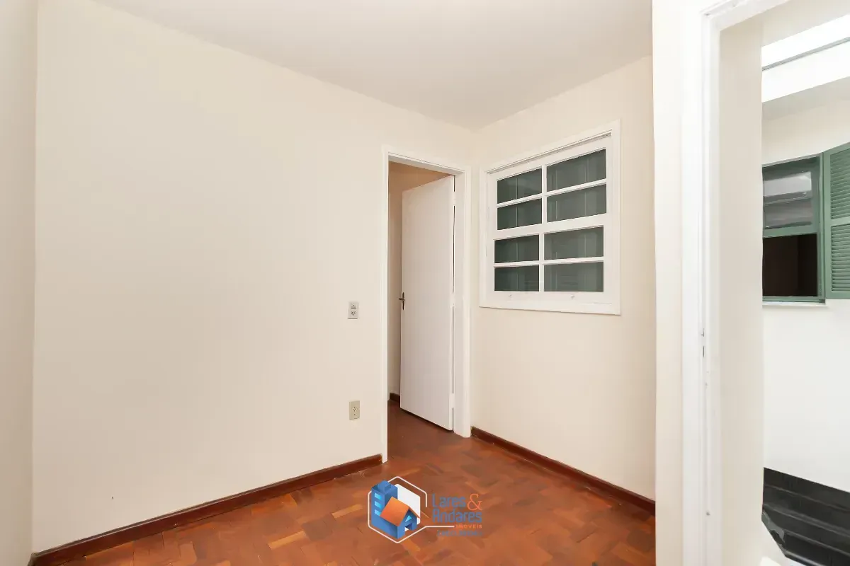 Imagem Sobrado para venda em Vila Alexandria com 3 quartos, sendo 1 suíte, 201m²