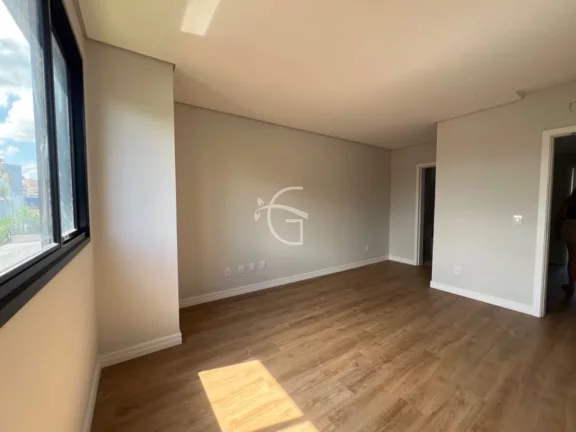 Imagem CASA RESIDENCIAL em JOINVILLE - SC, SAGUAÇU