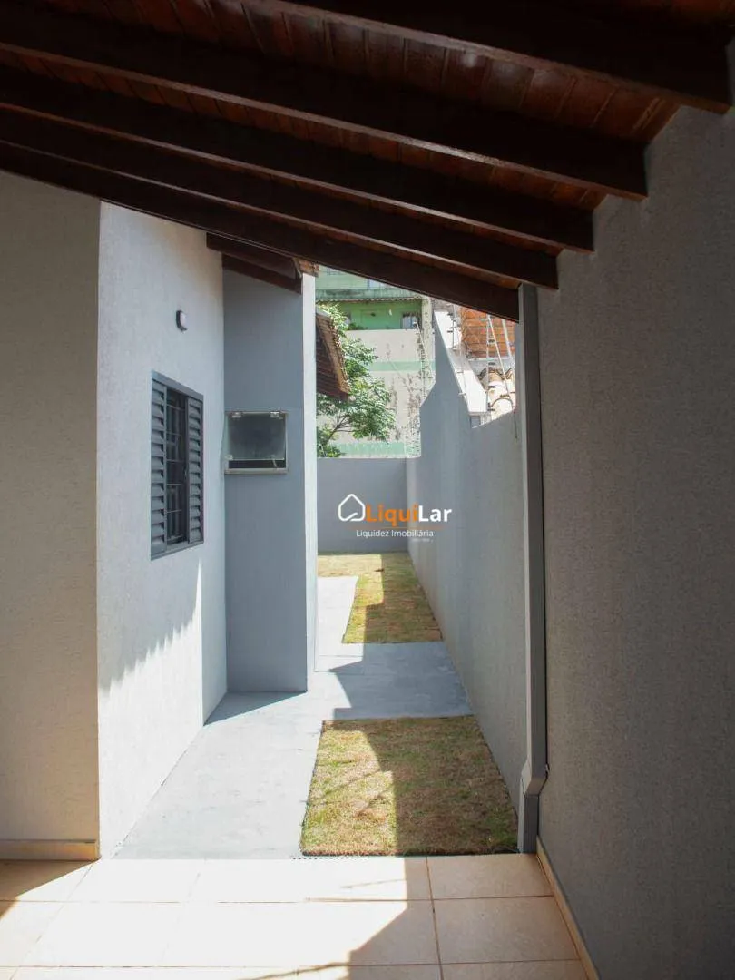 Imagem Vila Planalto | Casa com Suíte e Área Gourmet