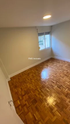 Imagem Apartamento à venda em Moema, São Paulo-SP: 2 quartos, 2 banheiros, 1 vaga de garagem, 80m². Imperdível oportunidade!