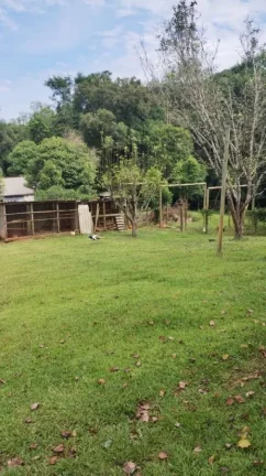 Imagem Casa para Venda em Concórdia, Interior, 2 dormitórios, 2 banheiros