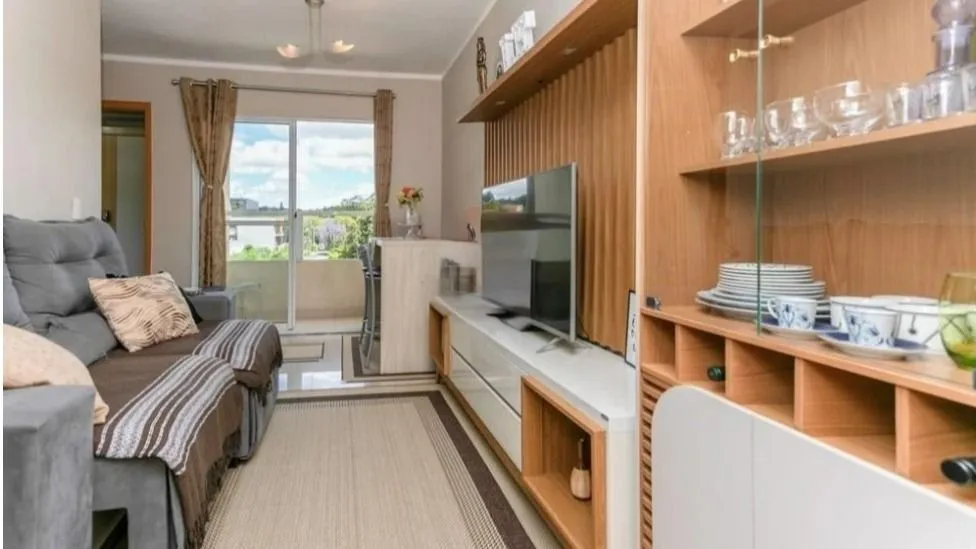 Imagem Apartamento com 2 quartos na Protásio Alves