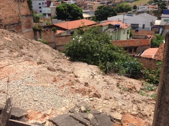 Imagem TERRENO RESIDENCIAL em PARÁ DE MINAS - MG, CORAÇÃO DE JESUS