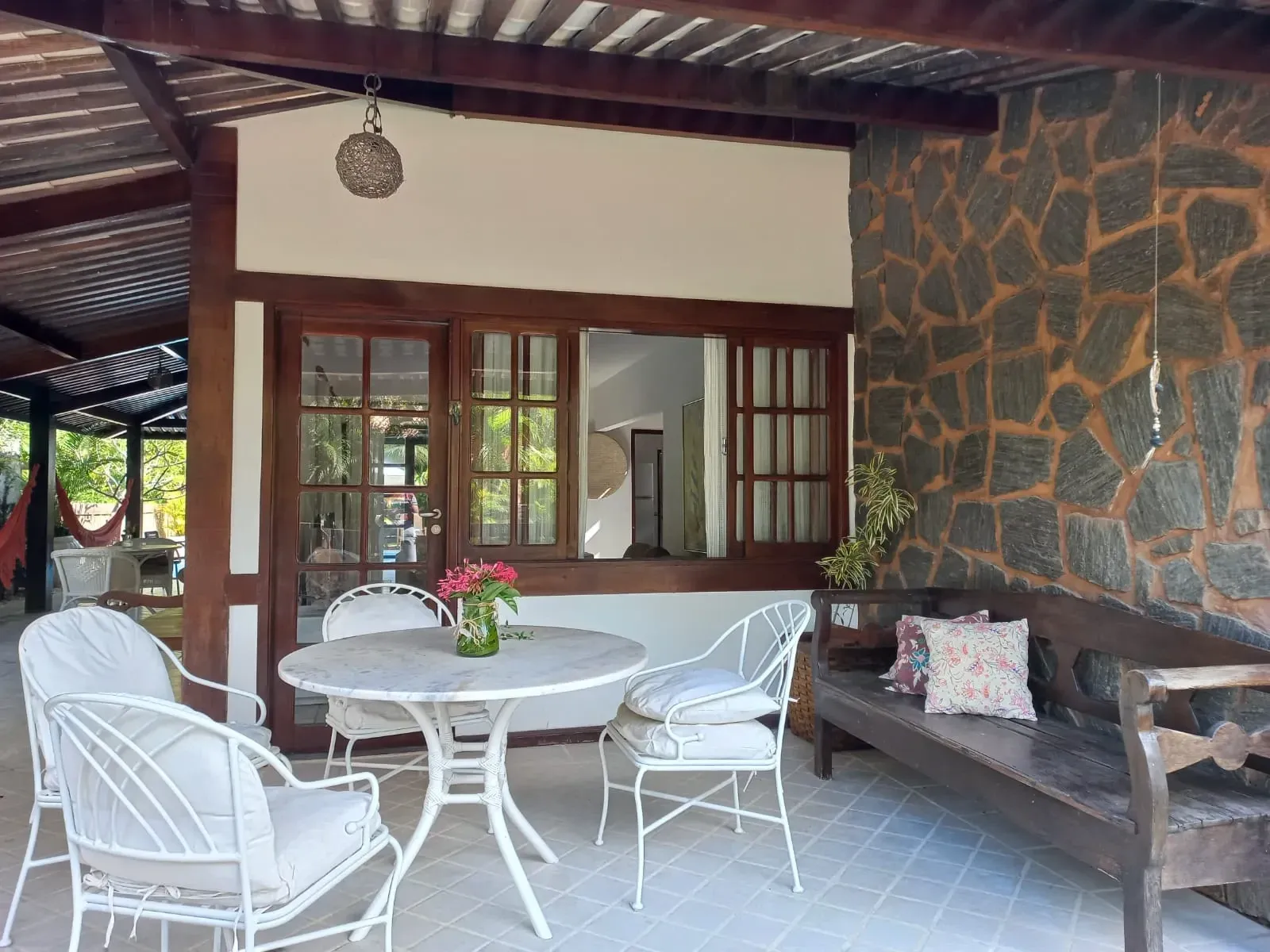 Imagem Casa com 4 Quartos para Alugar ou Temporada, 350 m² em Praia do Forte - Mata de São João