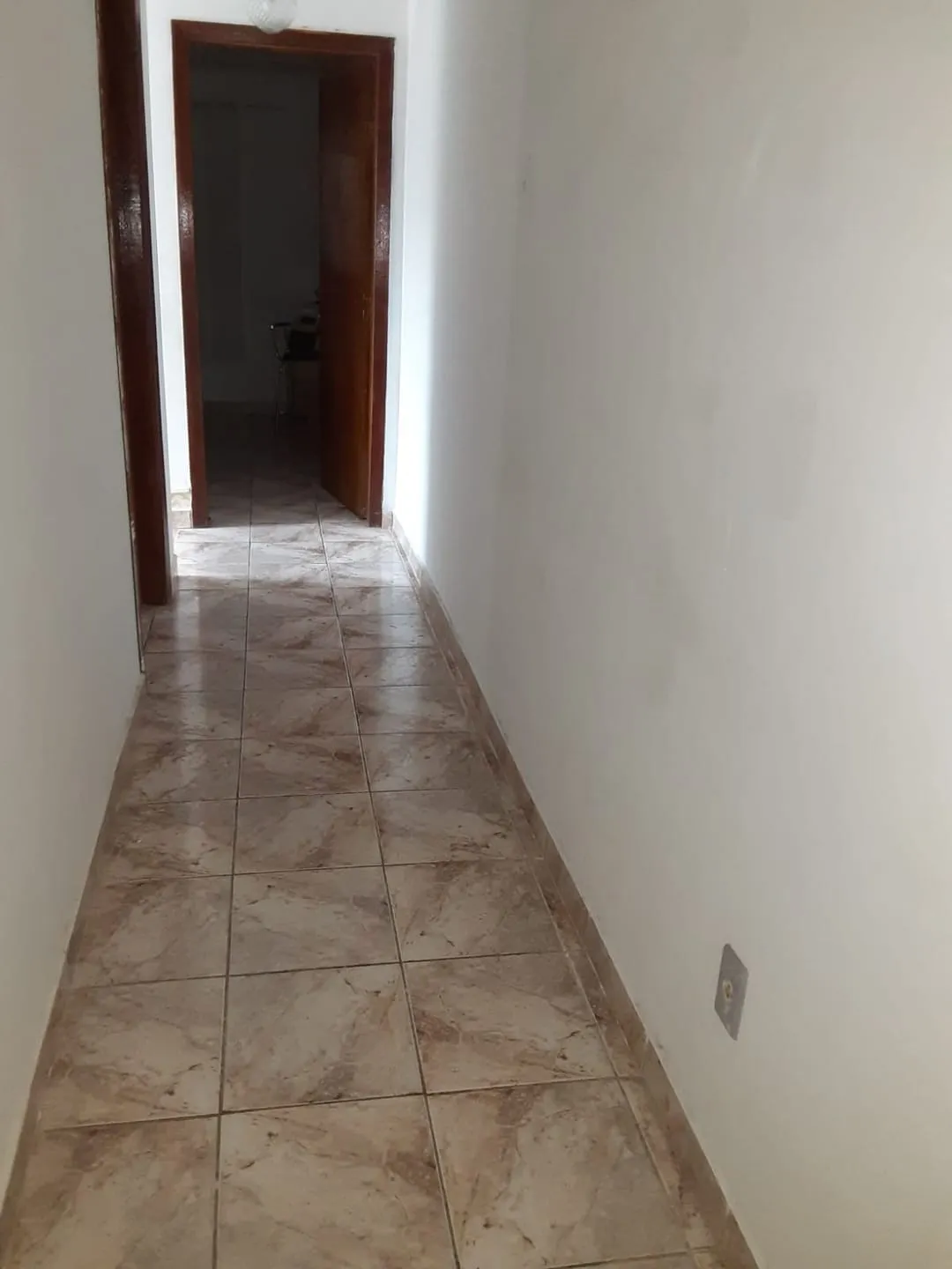Imagem Casa à venda 4 Quartos, 1 Suite, 1 Vaga, Conjunto Residencial Araretama, Pindamonhangaba - SP