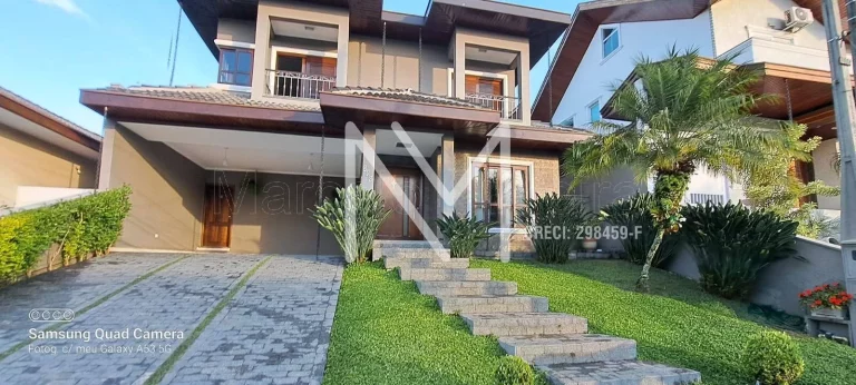 Foto do imóvel Casa para venda 4 Quartos Sendo 3 Suítes 207m² - Bairro Urbanova