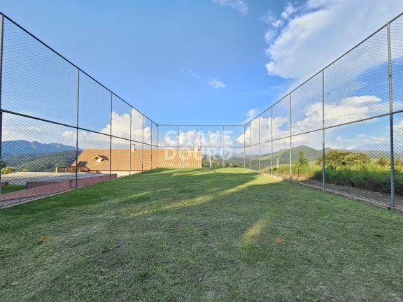 Imagem Terreno em condomínio, com 738 m² e vistas cinematográficas para as montanhas!