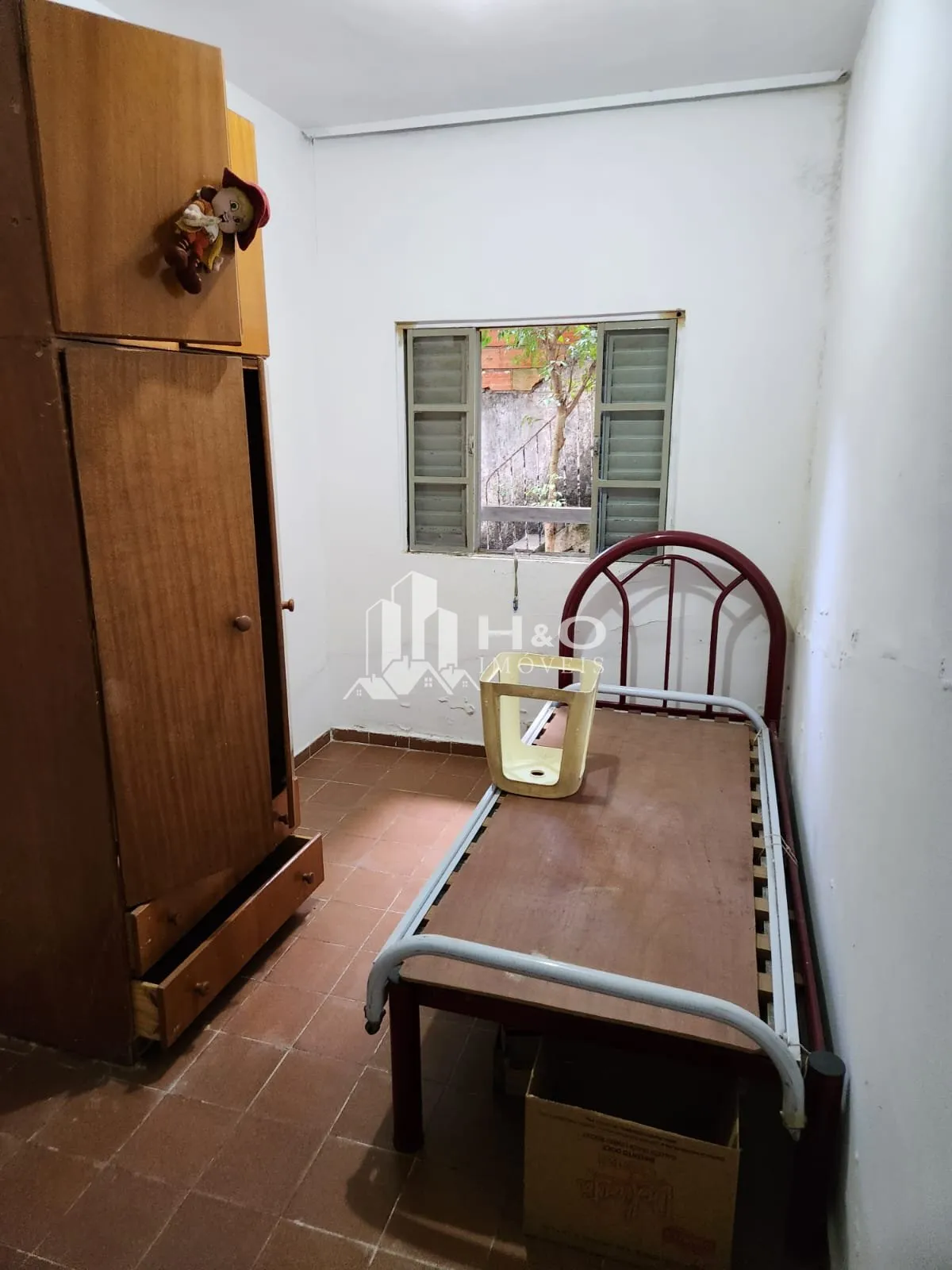 Imagem Casa Térrea com 140m² à Venda na Vila Carmosina - Espaço, Conforto e Excelente Localização!