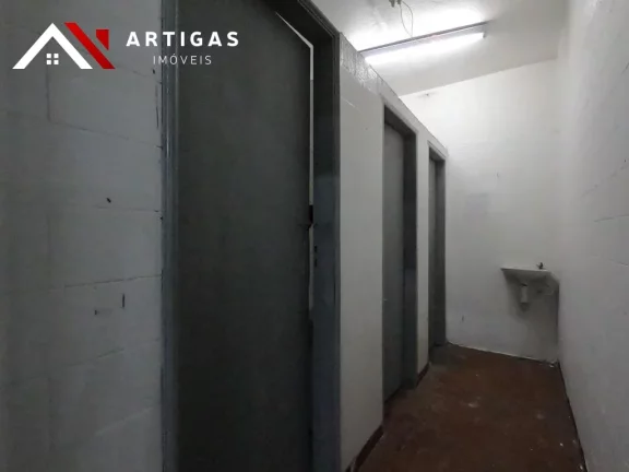 Imagem Alugo Galpão no Belenzinho A.C 1500 m2 com entrada para caminhões - 2 Pisos