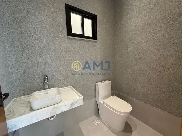 Imagem CASA TÉRREA À VENDA | COND. VALE VERDE