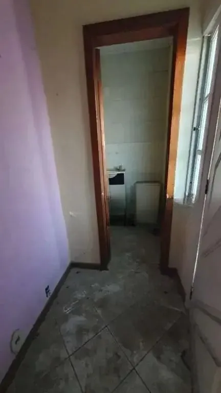 Imagem Casa a venda no Bairro Cristo Redentor / 1 Dorm.
