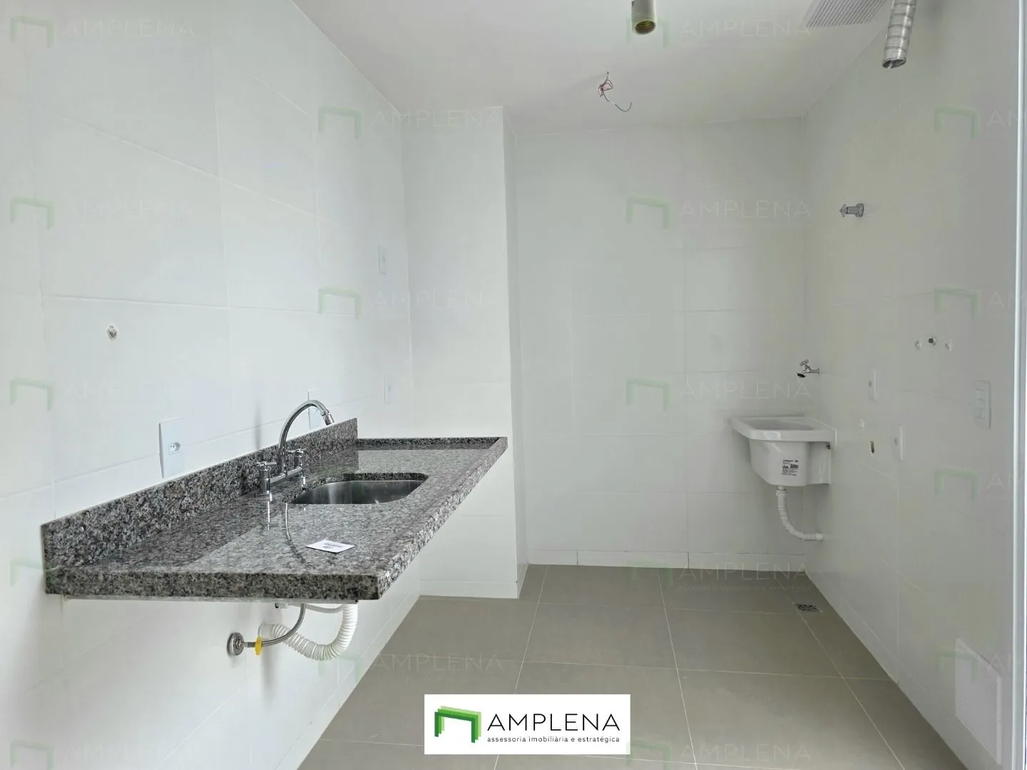 Imagem Apartamento 1 quarto na charmosa e tranquila região da Ribeira à venda - Ribeira - Rio de Janeiro/RJ