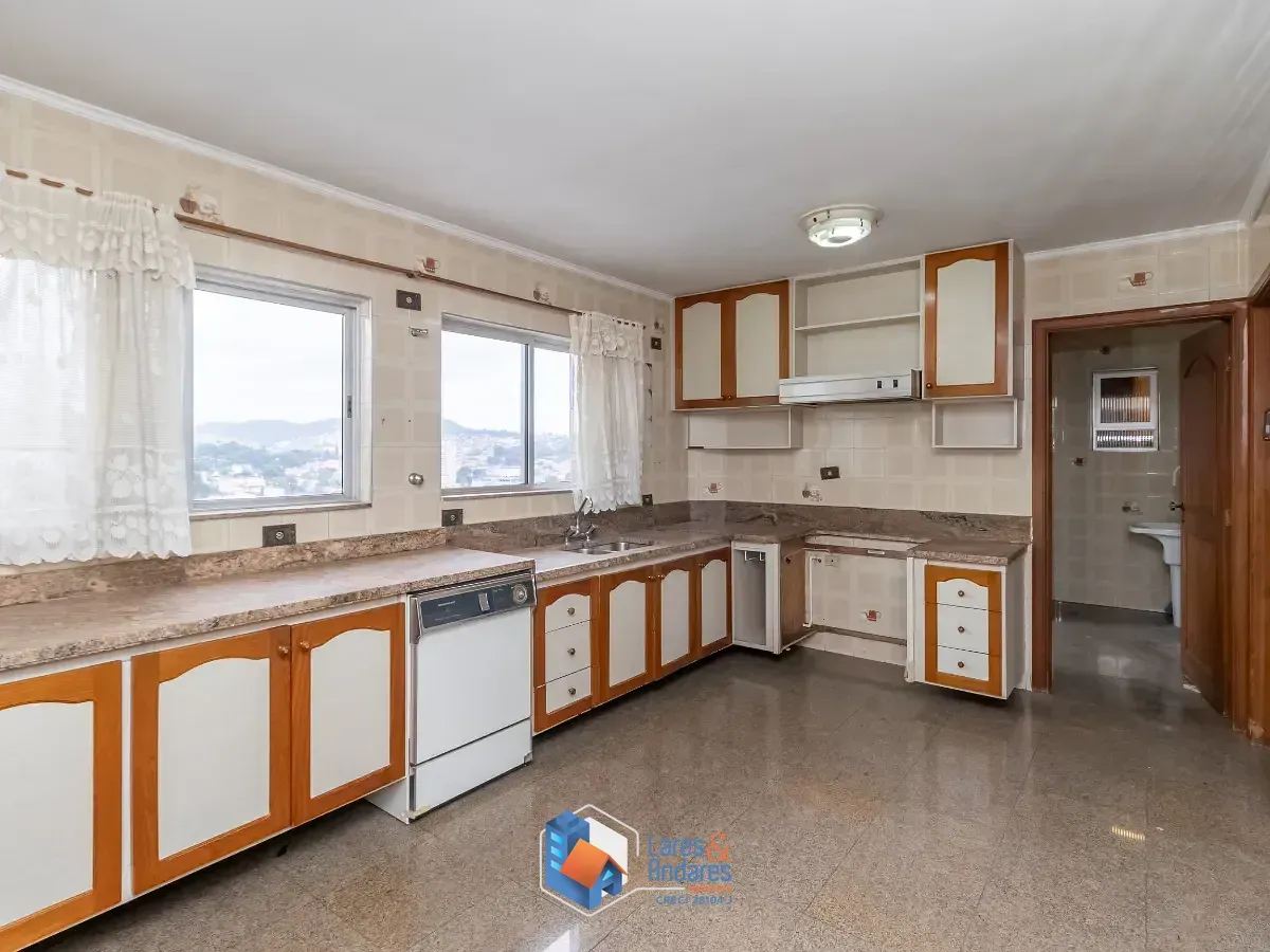 Imagem Apartamento para venda em Tremembé com 3 quartos, sendo 2 suítes, 188m²
