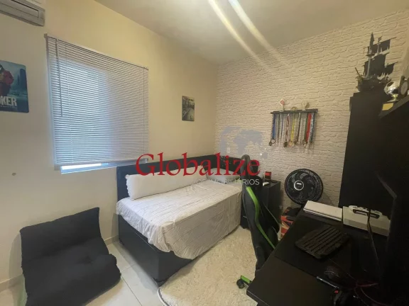 Imagem Casa com 3 dormitórios, área de lazer, churrasqueira no Marapé em Santos